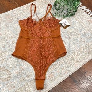 French Twist bodysuit
